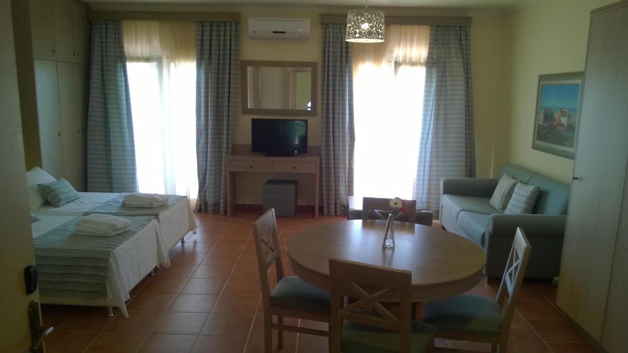 Aparthotel Sivota Gold Zimmer foto